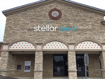 The exterior of Stellar's Conroe location