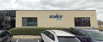 The exterior of Stellar's Gulf Freeway location