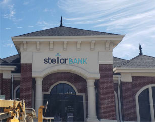 The exterior of Stellar's Woodville location